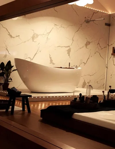 Sala de tratamiento con bañera